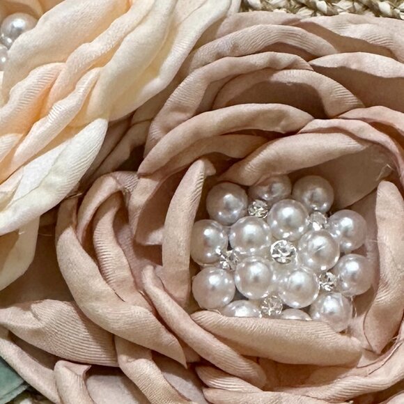 Elegant Women's Tweed Sun Hat With Satin Flowers And Pearls Special Event (NEW) - Picture 9 of 14